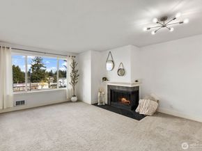 937 N 200th Street B 203, Shoreline WA 98133