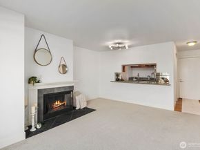 937 N 200th Street B 203, Shoreline WA 98133