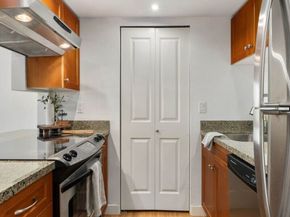 937 N 200th Street B 203, Shoreline WA 98133