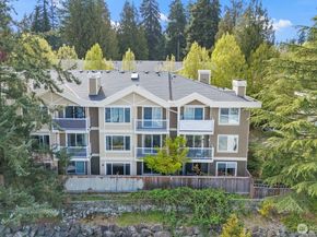 937 N 200th Street B 203, Shoreline WA 98133