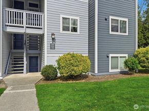 14006 NE 181st Place B106, Woodinville WA 98072