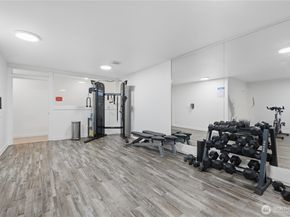 14006 NE 181st Place B106, Woodinville WA 98072