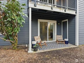14006 NE 181st Place B106, Woodinville WA 98072