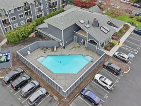14006 NE 181st Place B106, Woodinville WA 98072