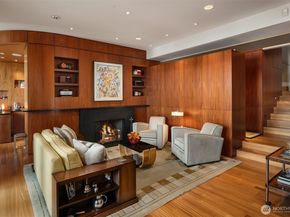 415 Shoreland Drive SE, Bellevue WA 98004