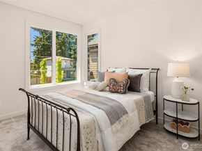 13128 NE 103rd Place, Kirkland WA 98033