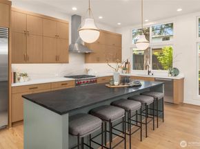 13128 NE 103rd Place, Kirkland WA 98033