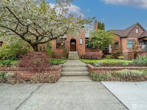 8049 23rd Avenue NW, Seattle WA 98117