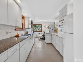 8049 23rd Avenue NW, Seattle WA 98117