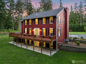 24632 NE 72nd Street, Redmond WA 98053