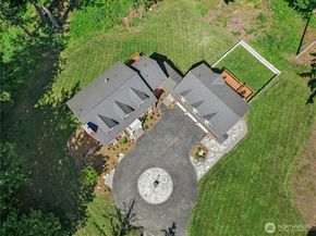 24632 NE 72nd Street, Redmond WA 98053