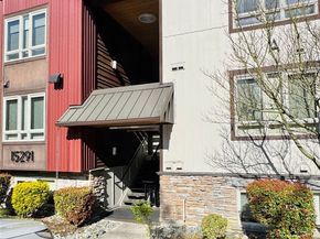 15291 NE 82nd Street 302, Redmond WA 98052