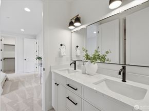 17218 & 17220 NE Woodinville-Duvall Road, Woodinville WA 98072