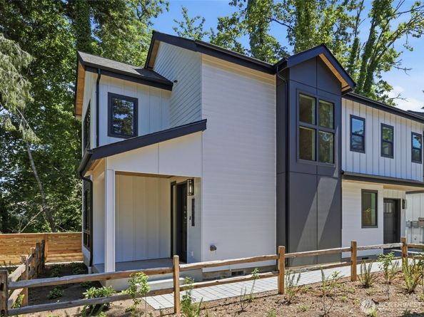 9016 124th Lane NE, Kirkland WA 98033