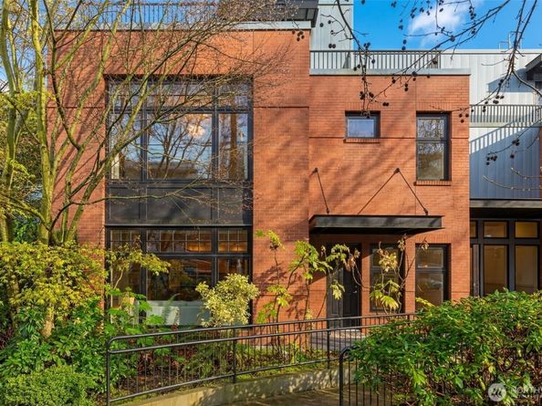 1 Ward Street C, Seattle WA 98109