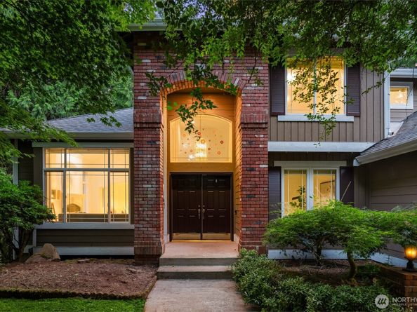 6519 214th Avenue NE, Redmond WA 98053
