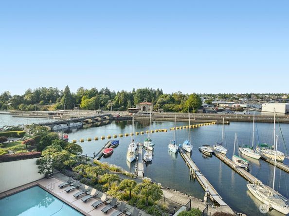 3100 W Commodore Way 305, Seattle WA 98199