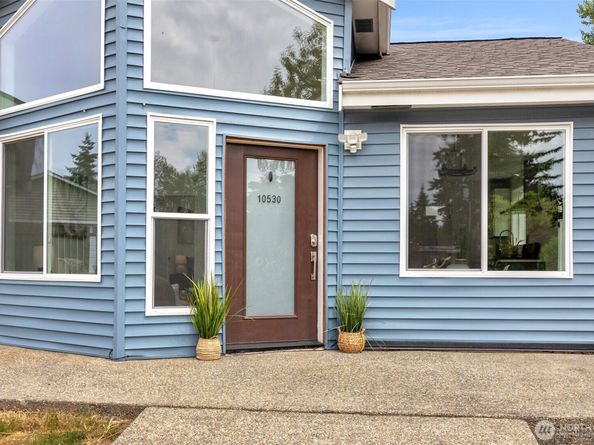 10530 124th Avenue NE, Kirkland WA 98033