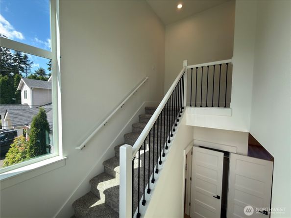 10528 13th Avenue W A, Everett WA 98204