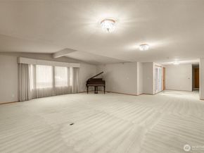 921 241st Place SW, Bothell WA 98021