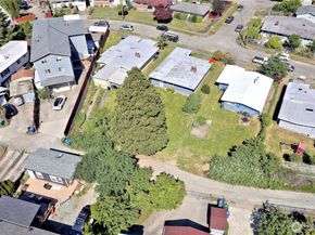 6811 27th Avenue S, Seattle WA 98108