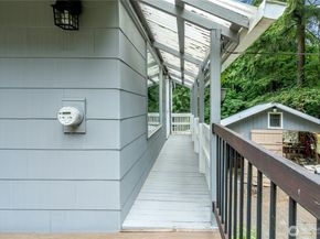13816 NE 137th Street, Kirkland WA 98034