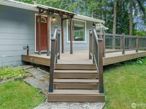 13816 NE 137th Street, Kirkland WA 98034