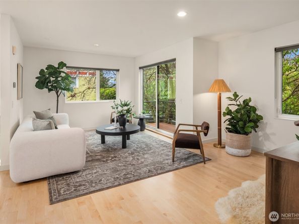 1615 E Columbia Street, Seattle WA 98122