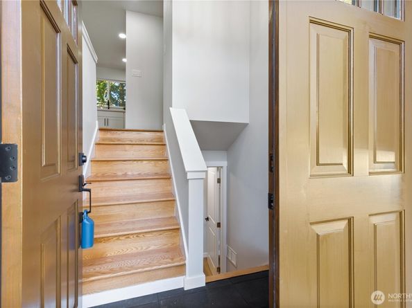 4327 184th Street SW, Lynnwood WA 98037