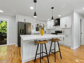 4327 184th Street SW, Lynnwood WA 98037