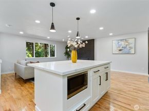 4327 184th Street SW, Lynnwood WA 98037