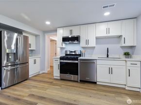 4327 184th Street SW, Lynnwood WA 98037