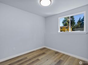 4327 184th Street SW, Lynnwood WA 98037