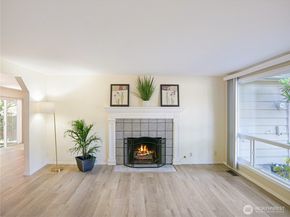 7825 189th Place SW, Edmonds WA 98026