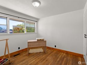 2710 Holman Street S, Bremerton WA 98310
