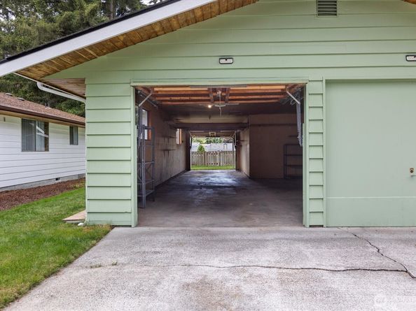 11028 23rd Drive SE, Everett WA 98208