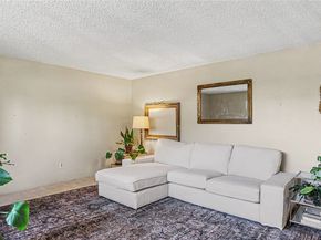 23719 99th Avenue S, Kent WA 98031