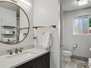 23719 99th Avenue S, Kent WA 98031