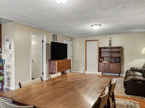 23719 99th Avenue S, Kent WA 98031