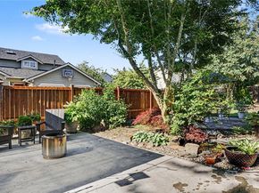 23719 99th Avenue S, Kent WA 98031