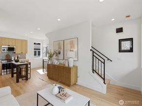 1972 25th Avenue E, Seattle WA 98112
