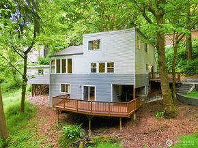 4807 E Mercer Way, Mercer Island WA 98040