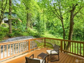 4807 E Mercer Way, Mercer Island WA 98040