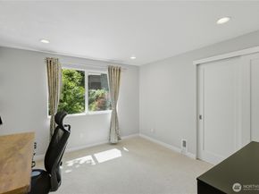4807 E Mercer Way, Mercer Island WA 98040