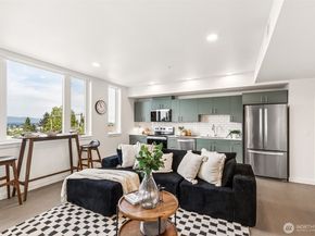 5819 Phinney Avenue N 305, Seattle WA 98103