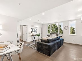 5819 Phinney Avenue N 305, Seattle WA 98103