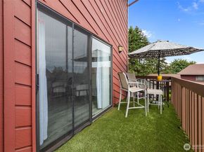25042 Lake Fenwick Road 35, Kent WA 25044