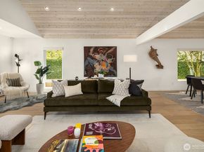 2015 42nd Avenue E, Seattle WA 98112