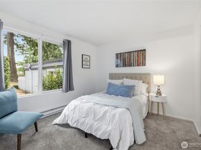 4308 NE Sunset Blvd V3, Renton WA 98059