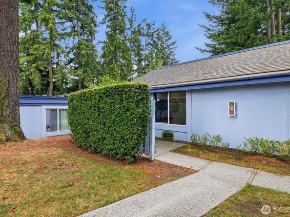 4308 NE Sunset Blvd V3, Renton WA 98059